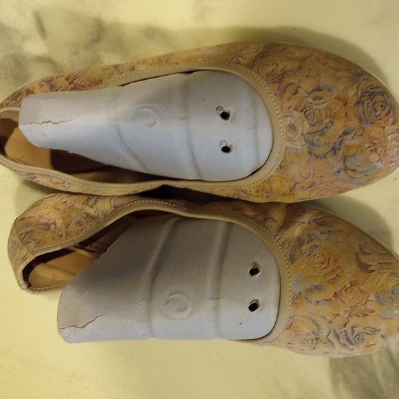 5Th Avenue Ballerina Slipon - Picture 8 of 8